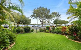 Noosa Outrigger Beach Resort